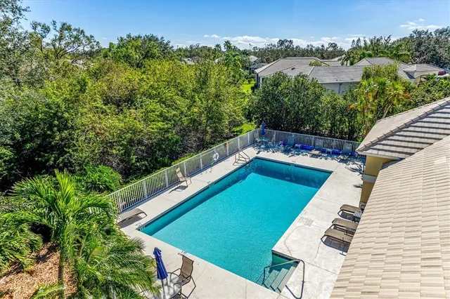 $480,000 | 8412 Whispering Woods Court, Lakewood Ranch, FL 34202