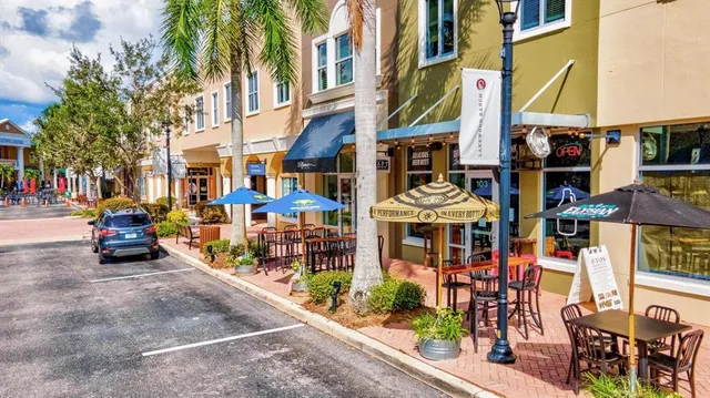 $480,000 | 8412 Whispering Woods Court, Lakewood Ranch, FL 34202