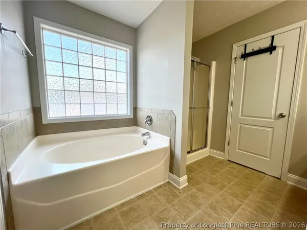 $2,400 | 240 Declaration Drive, Raeford, NC 28376