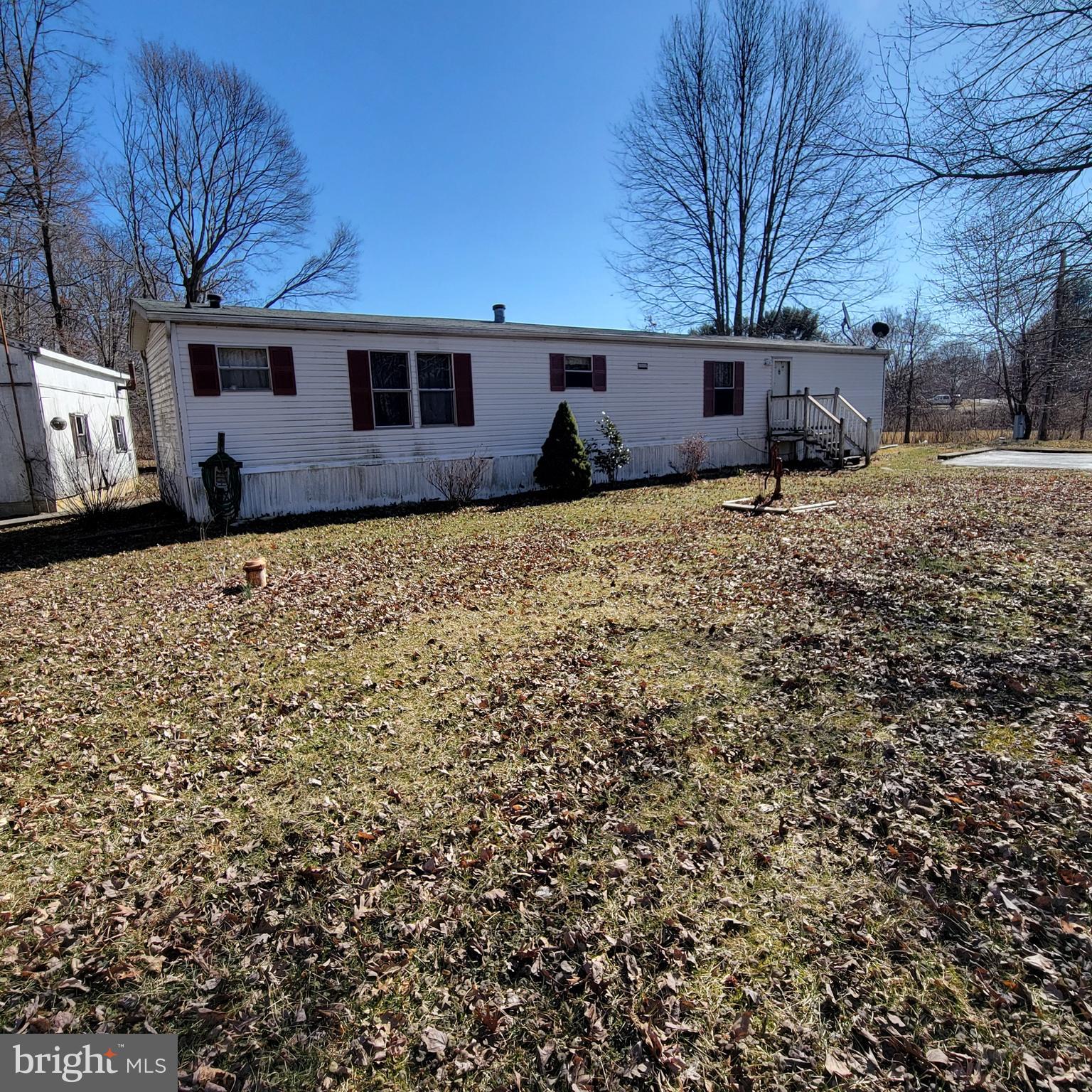 633 Mahan Road Aberdeen, MD 21001 - Photo 2 of 8 a front view of a house with a yard