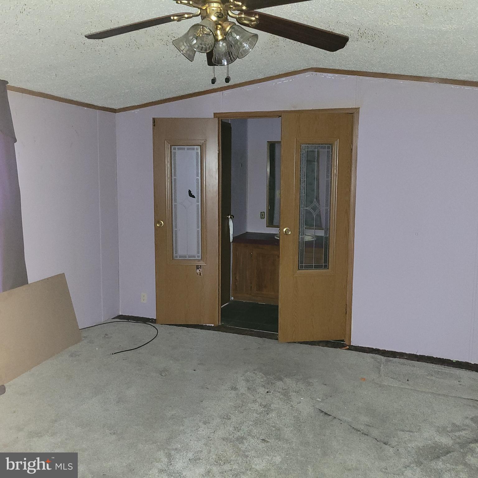 633 Mahan Road Aberdeen, MD 21001 - Photo 6 of 8 a view of an empty room with a chandelier