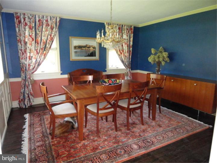 1079 Huntingdon Road Abington, PA 19001 - Photo 11 of 24 Dining Room