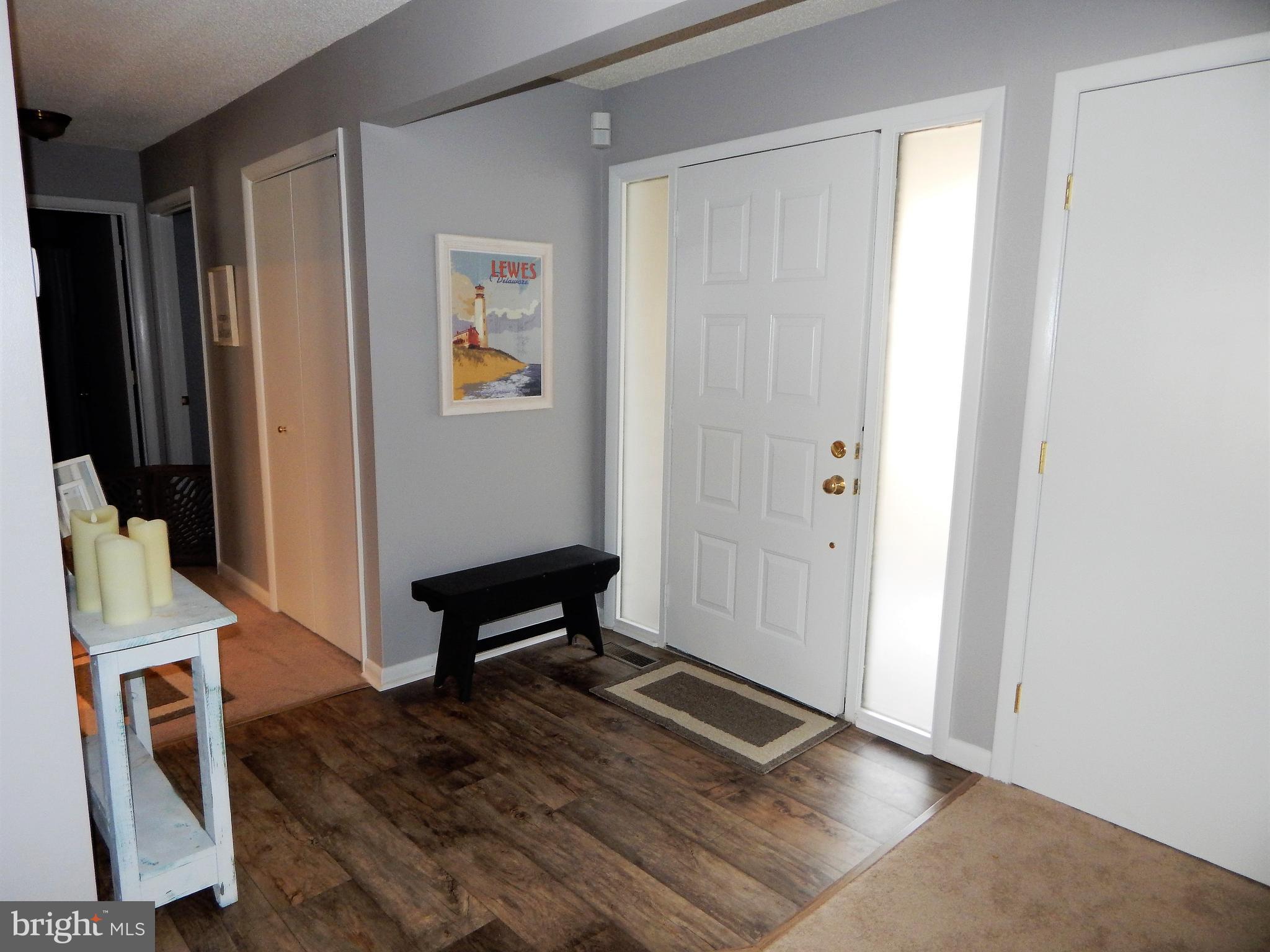 18530 Drayton Hall Road, Unit 8 Lewes, DE 19958 - Photo 2 of 16 Foyer