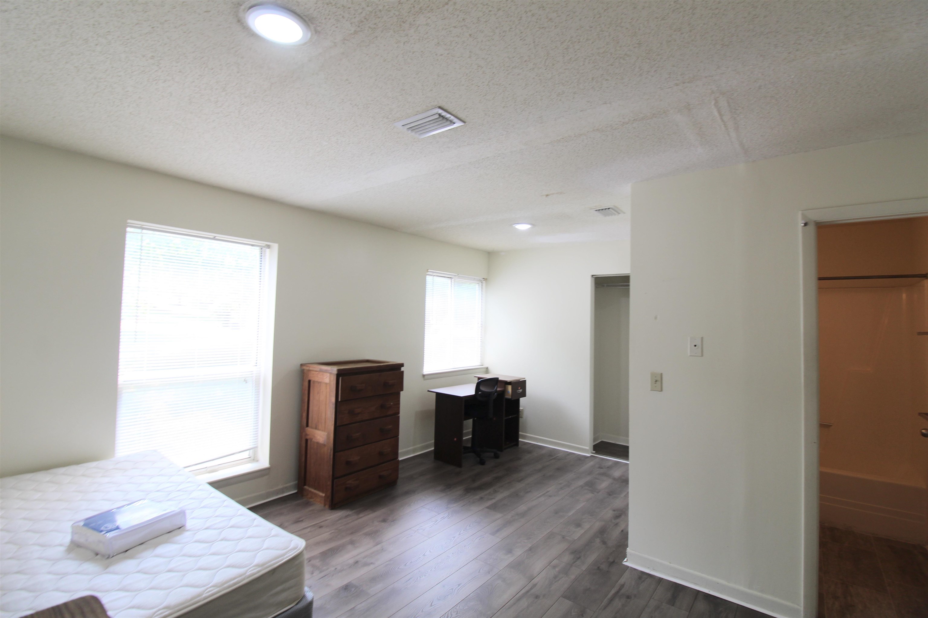 1336 Hunters Road, Unit G Harrisonburg, VA 22801 - Photo 18 of 42 a view of workspace with wooden floor