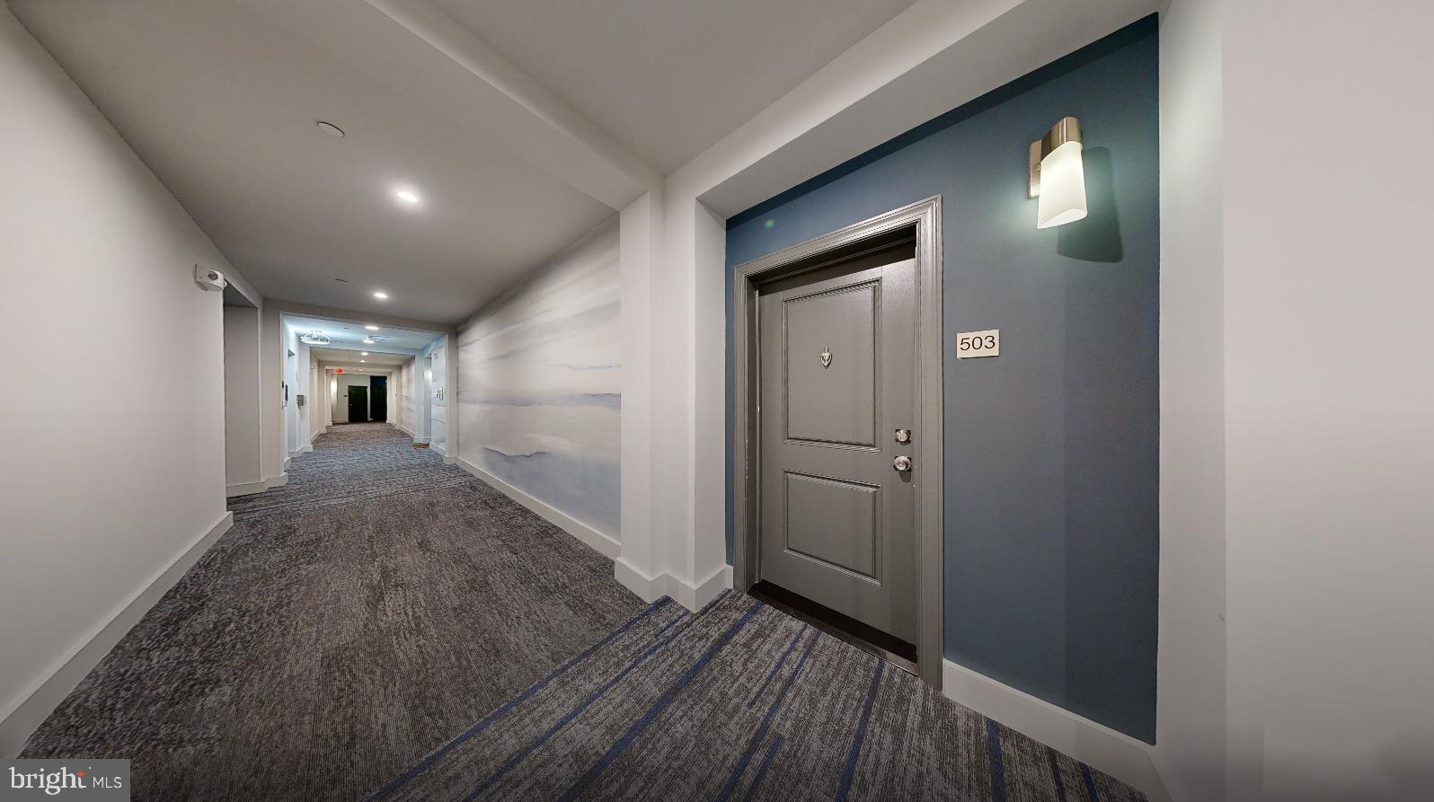 3925 Fair Ridge Drive, Unit 503 Fairfax, VA 22033 - Photo 22 of 37 Hallway to the Unit