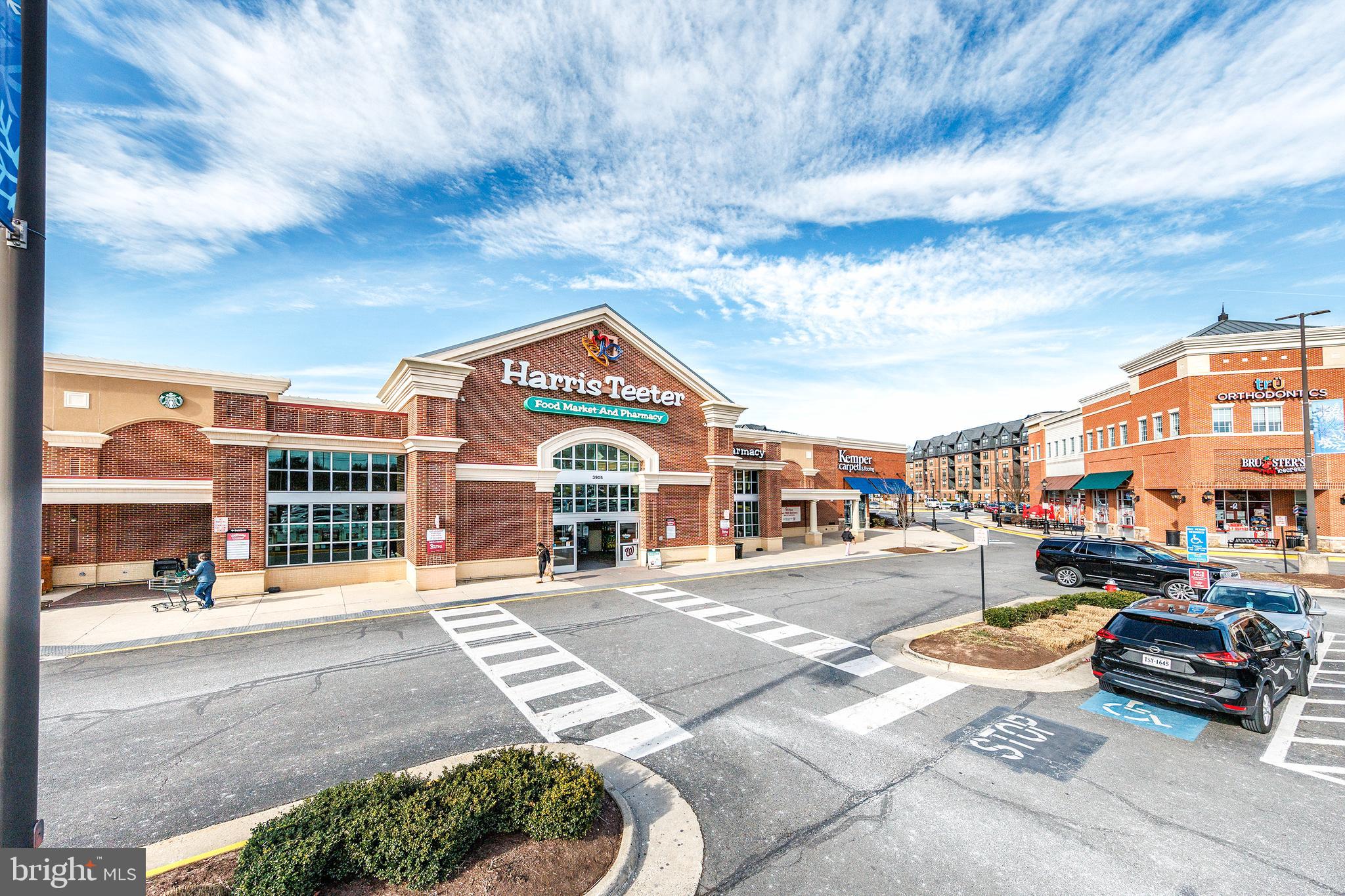 3925 Fair Ridge Drive, Unit 503 Fairfax, VA 22033 - Photo 30 of 37 Walking Distance to Harris Teeters