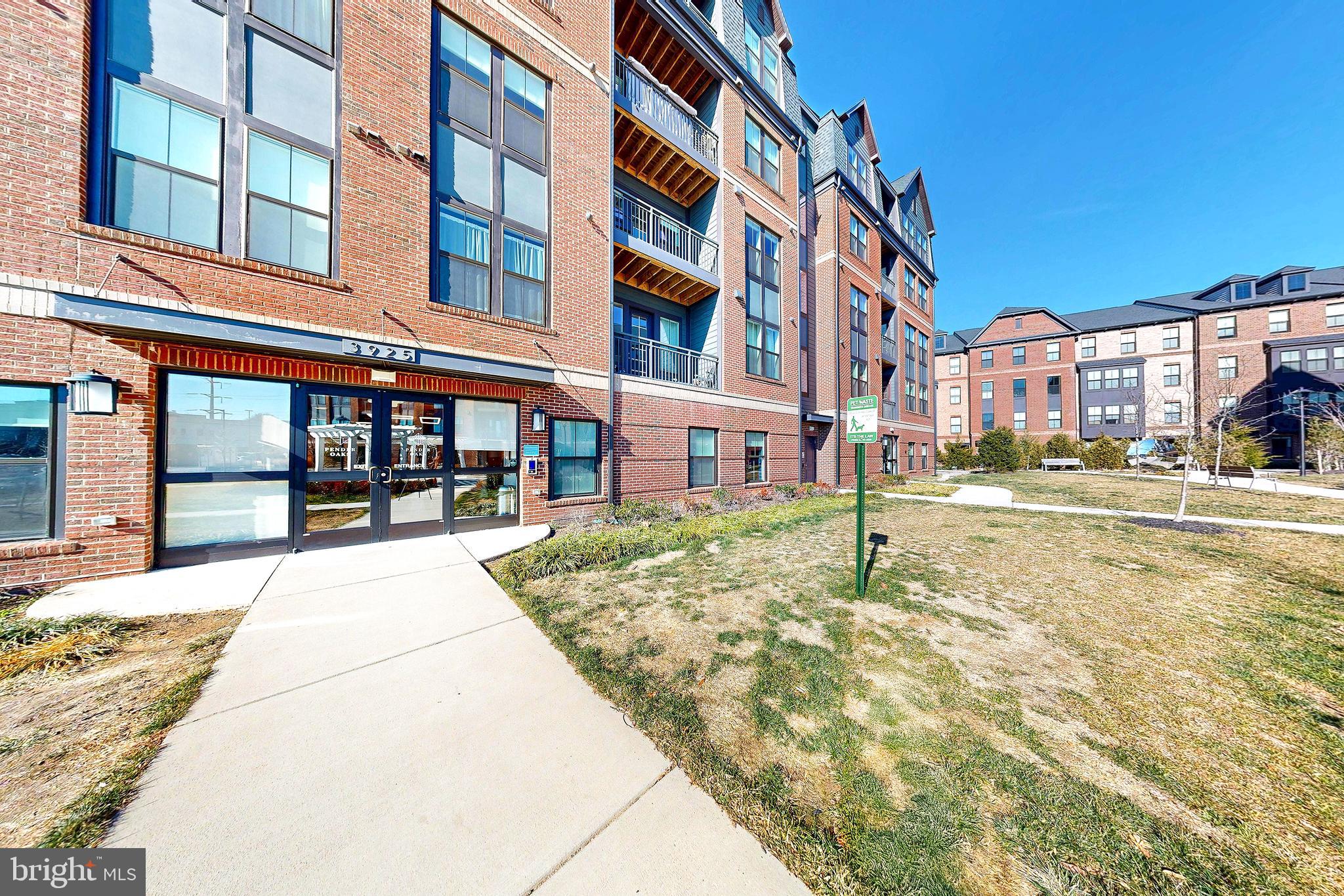 3925 Fair Ridge Drive, Unit 503 Fairfax, VA 22033 - Photo 35 of 37