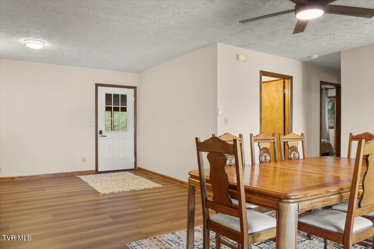 427 Gammon Road Kingsport, TN 37663 - Photo 7 of 68 07-IMG_9757