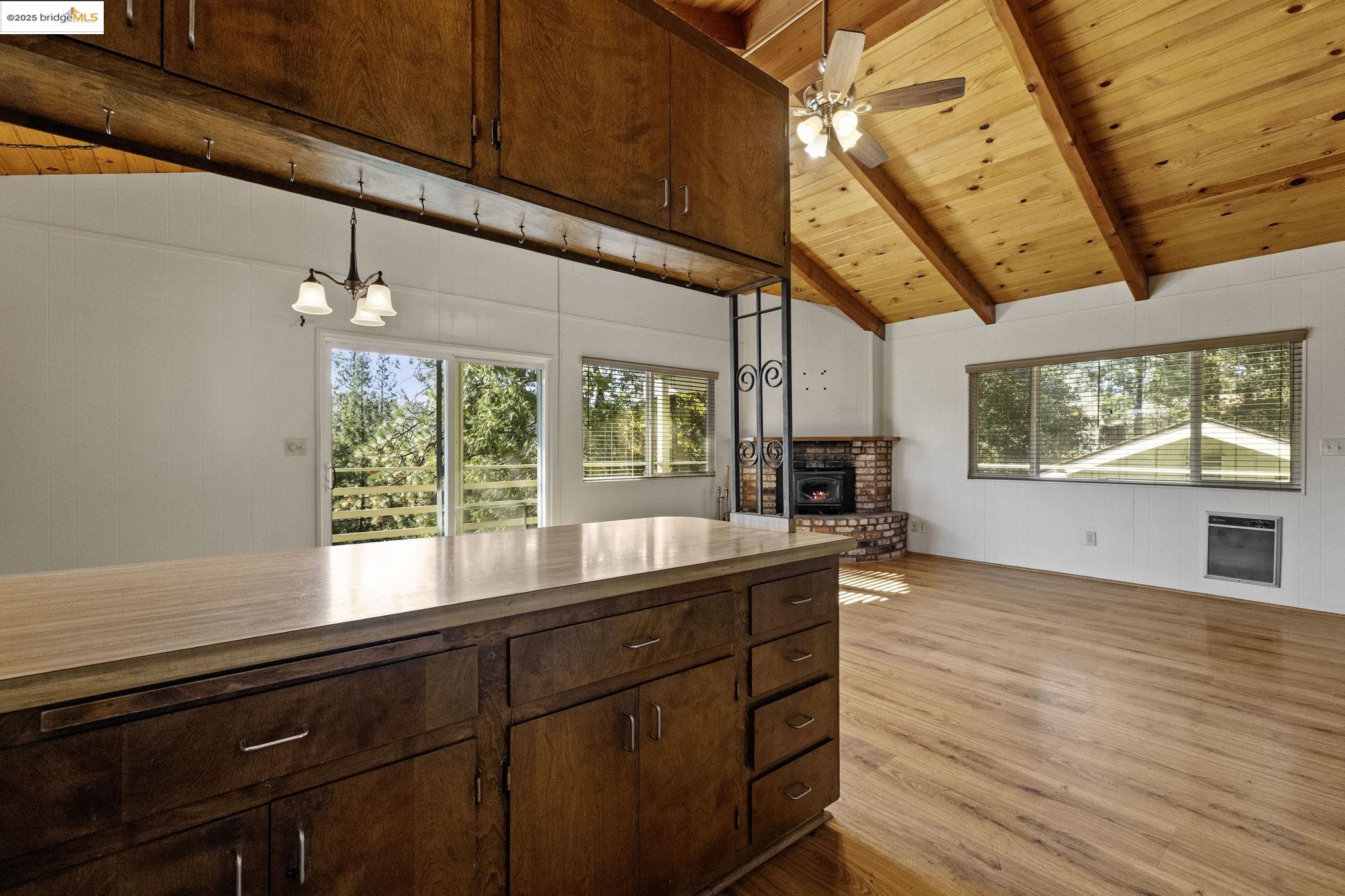 20706 Nonpareil Way Groveland, CA 95321 - Photo 11 of 60