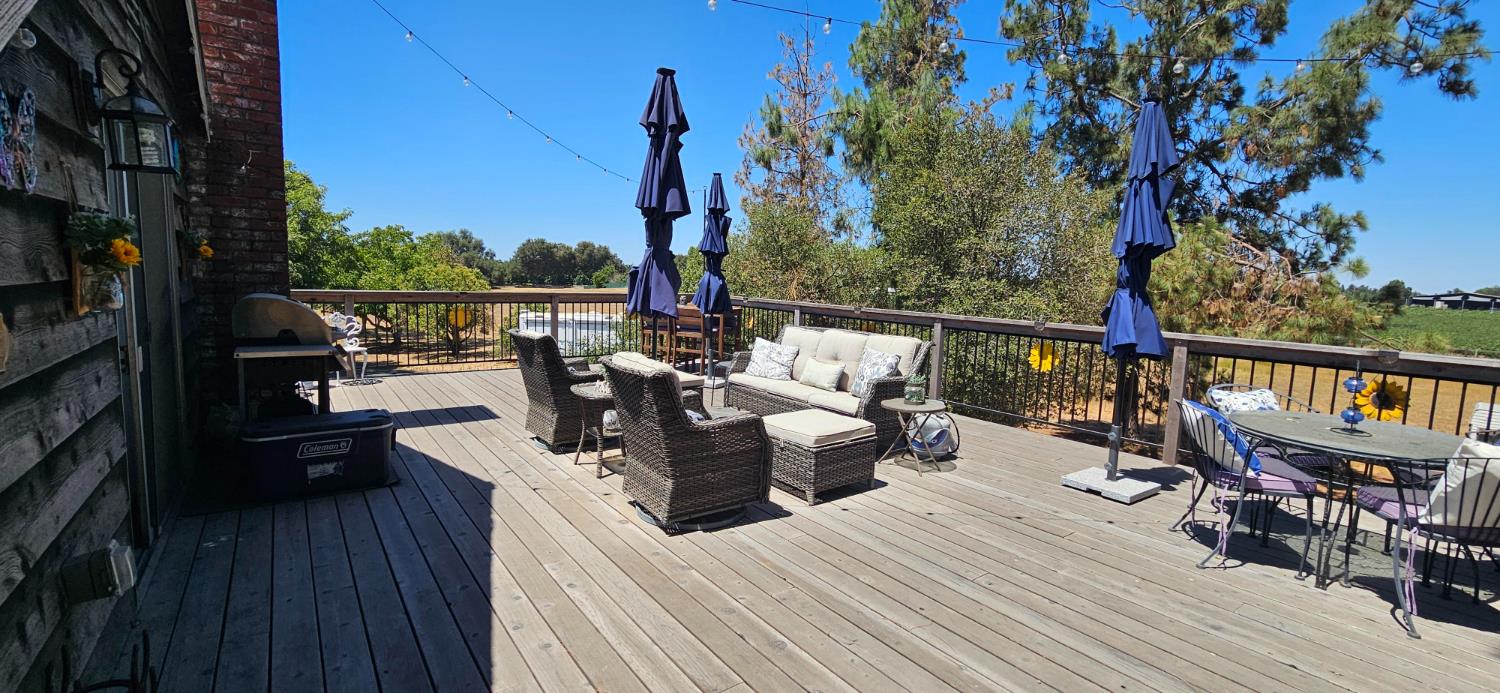 20822 Disch Road Lockeford, CA 95237 - Photo 16 of 30 a view of balcony deck and patio