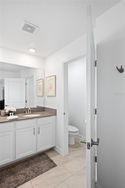 1042 Splash Shot Place Davenport, FL 33896 - Photo 17 of 37