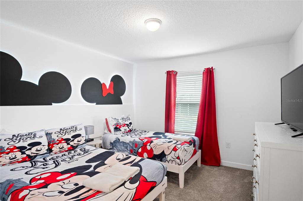 1042 Splash Shot Place Davenport, FL 33896 - Photo 23 of 37