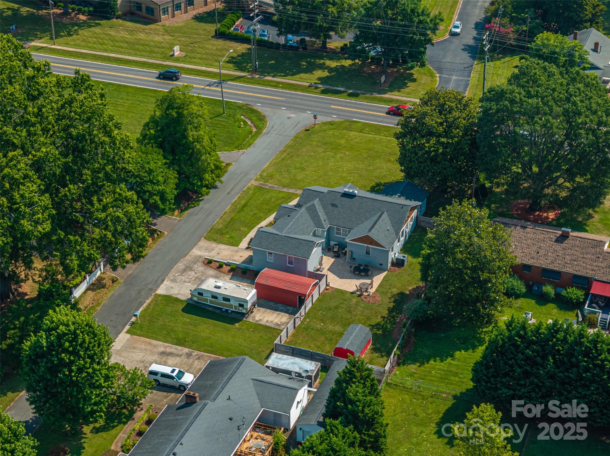 806 South Point Road Belmont, NC 28012 - Photo 45 of 47