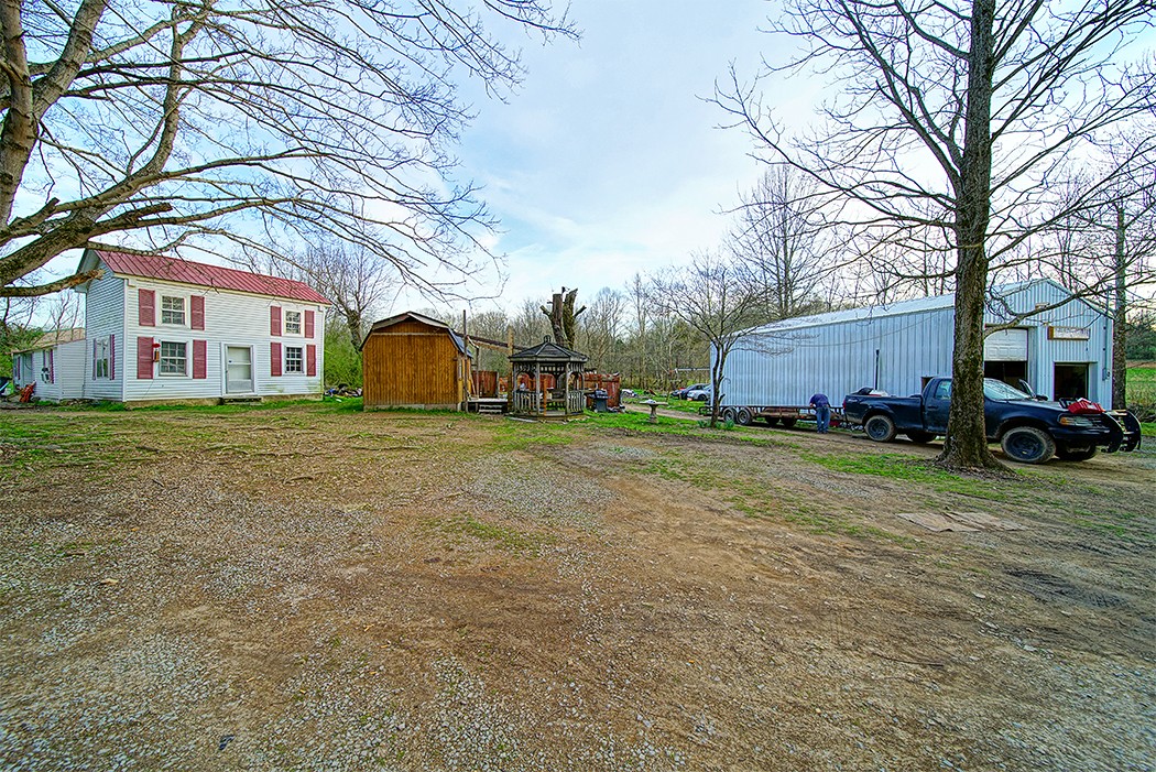 240 Buck Perry Road Bethpage, TN 37022 - Photo 3 of 12