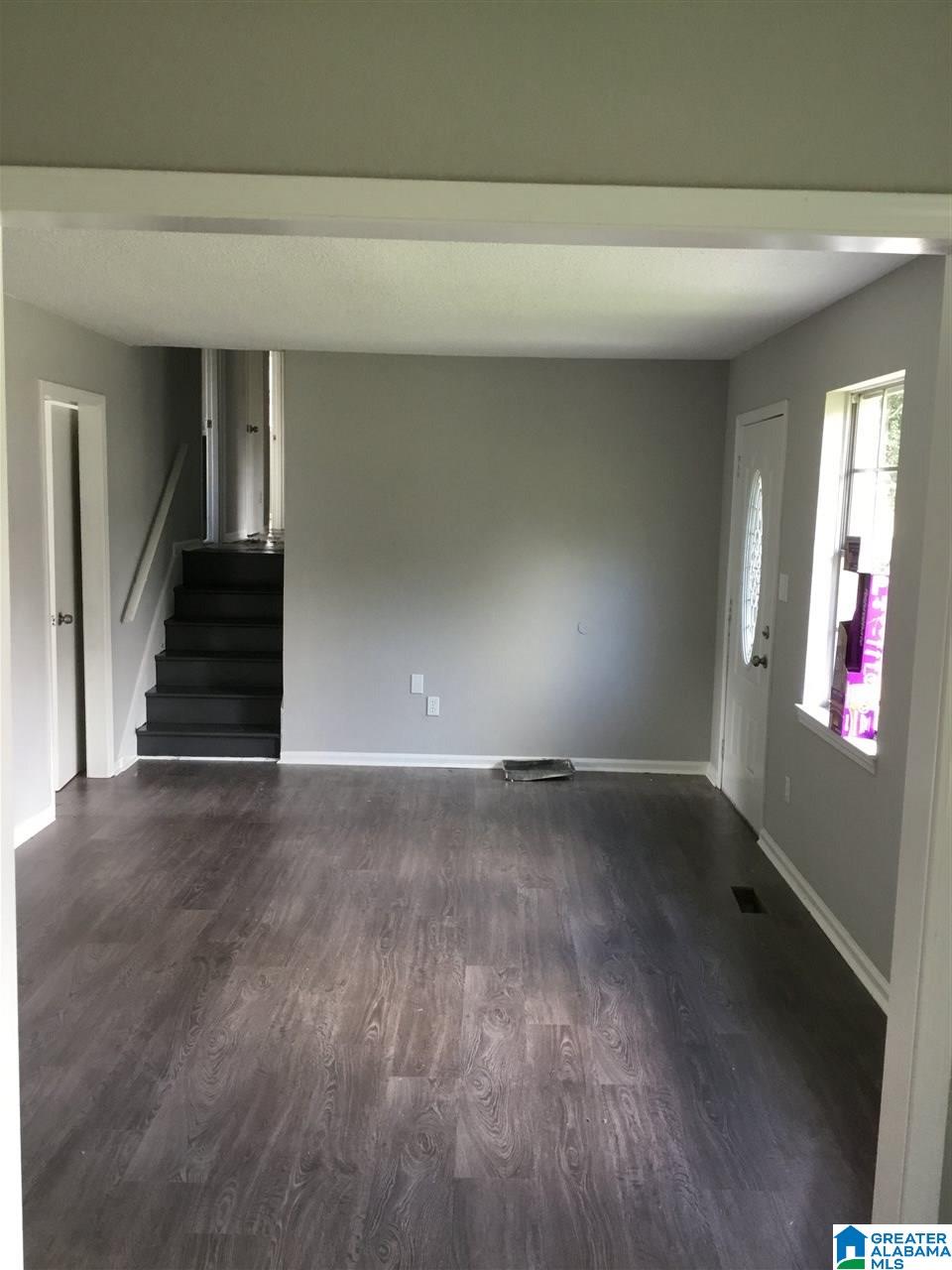 105 Reach Circle Alabaster, AL 35007 - Photo 4 of 21