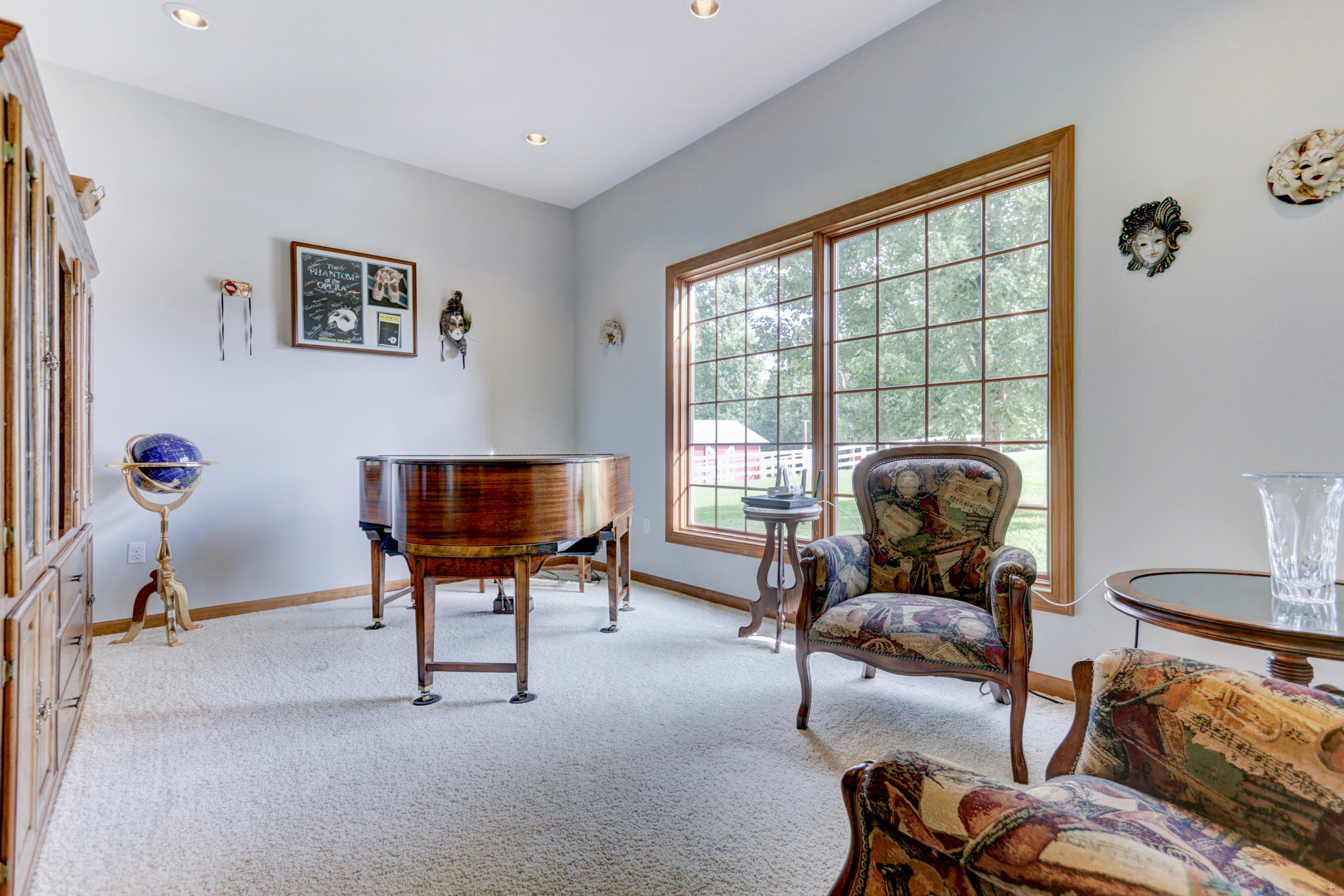 2929 Barnard Road Knoxville, TN 37921 - Photo 20 of 40 Music room