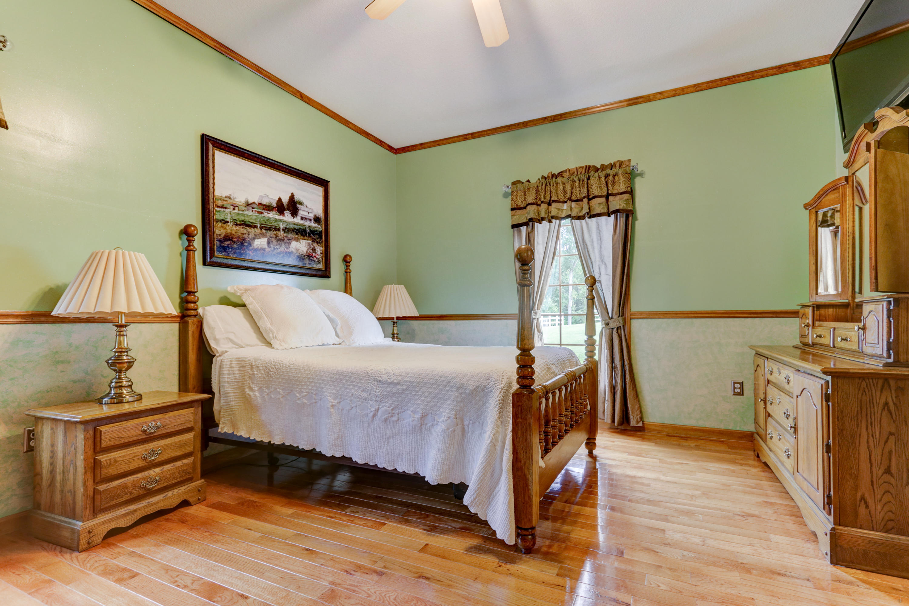 2929 Barnard Road Knoxville, TN 37921 - Photo 26 of 40 Bedroom 2