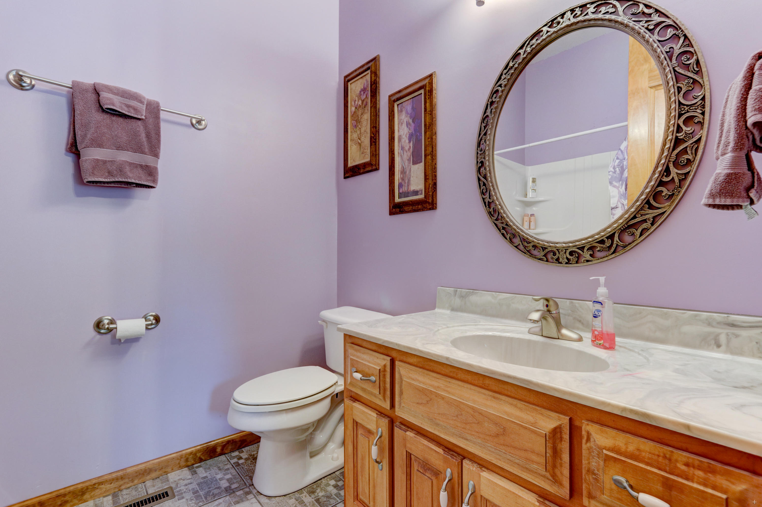 2929 Barnard Road Knoxville, TN 37921 - Photo 31 of 40 Private bath bedroom 4