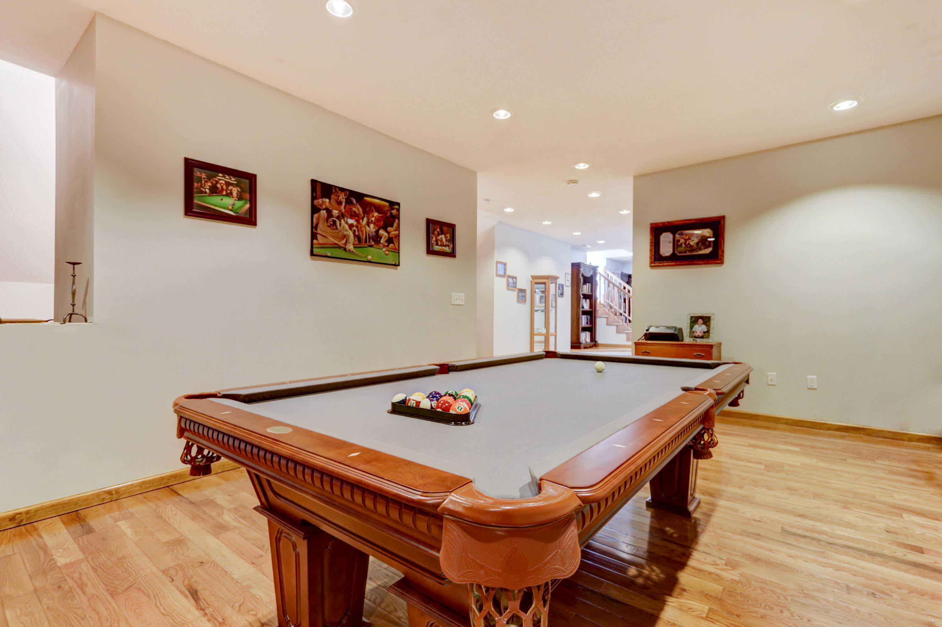 2929 Barnard Road Knoxville, TN 37921 - Photo 33 of 40 Rec room up