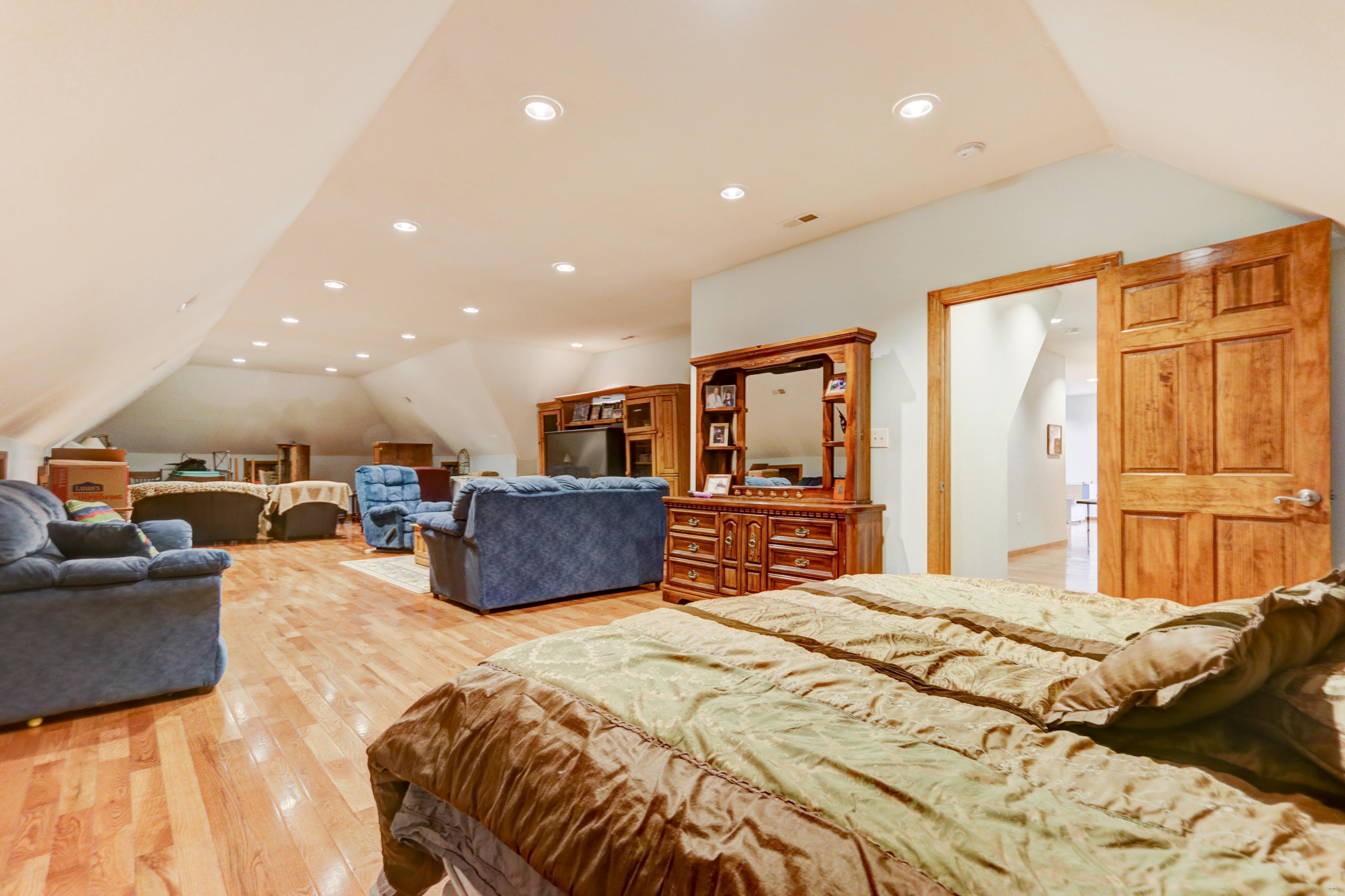 2929 Barnard Road Knoxville, TN 37921 - Photo 37 of 40 Home theater
