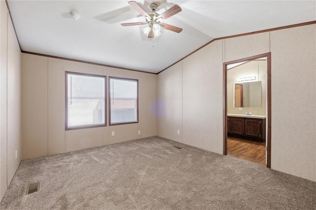 2015 Current Street Liberty, MO 64068 - Photo 12 of 30