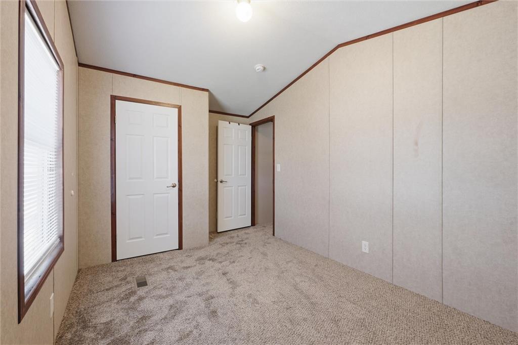 2015 Current Street Liberty, MO 64068 - Photo 18 of 30