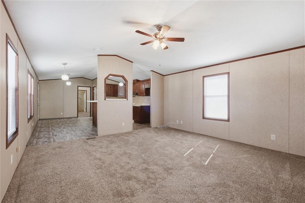 2015 Current Street Liberty, MO 64068 - Photo 4 of 30