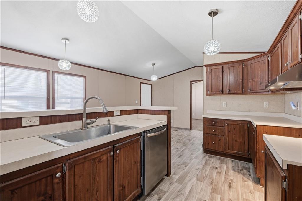 2015 Current Street Liberty, MO 64068 - Photo 10 of 30