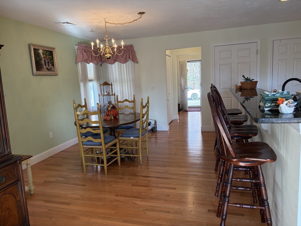 6 Ryans Way, Unit 6 Rochdale, MA 01542 - Photo 11 of 27