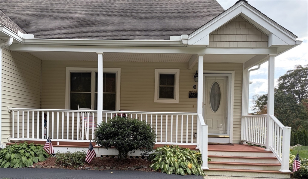 6 Ryans Way, Unit 6 Rochdale, MA 01542 - Photo 3 of 27