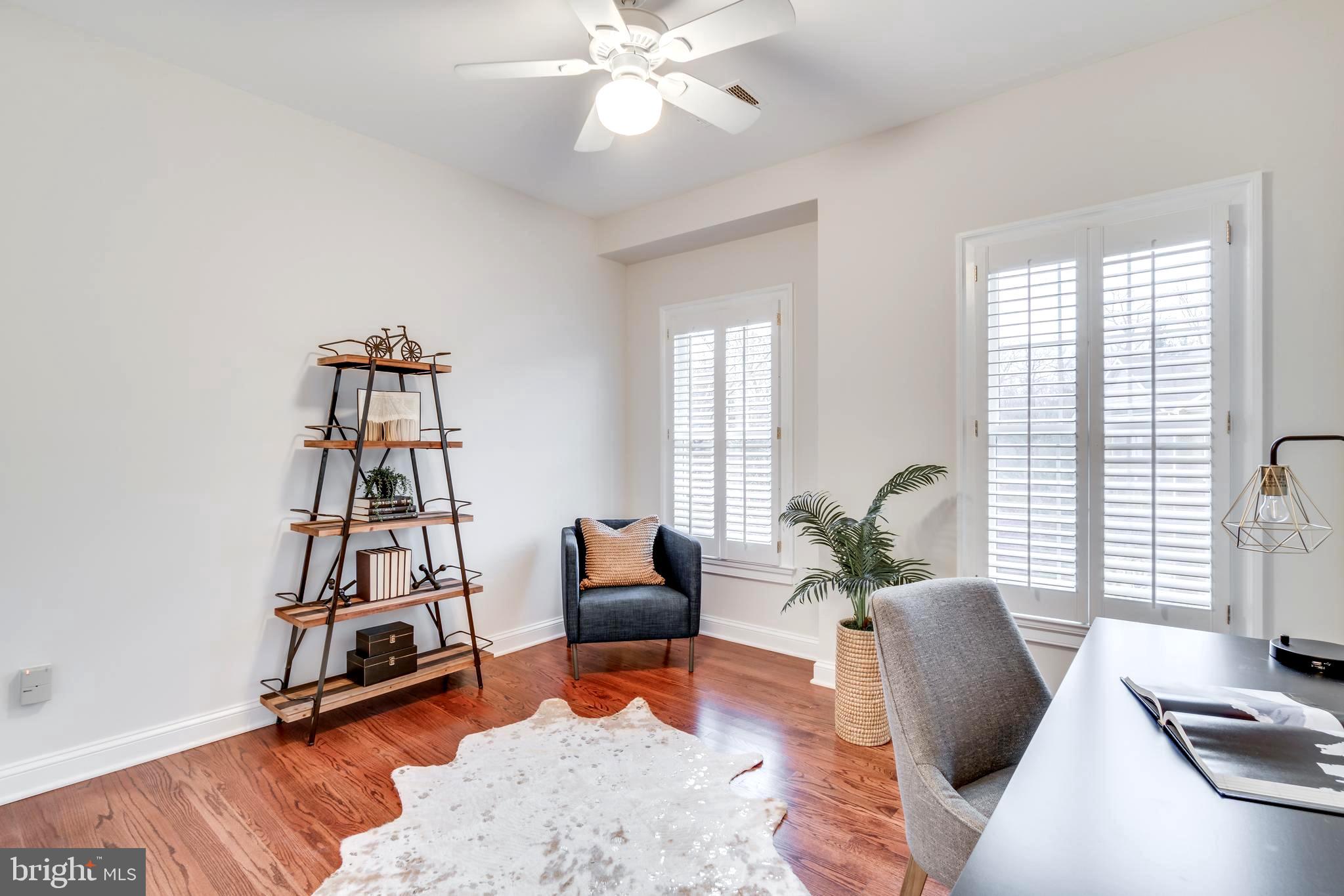 1318 Sundial Drive Reston, VA 20194 - Photo 43 of 52 Still 3rd level: Second Bedroom