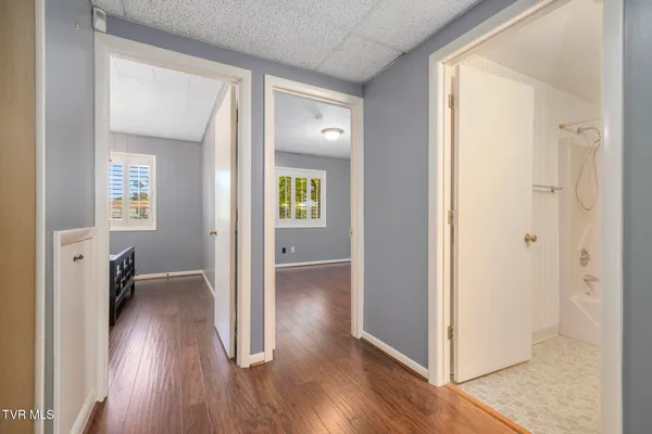 $664,800 | 909 Millercrest Drive, Johnson City, TN 37604