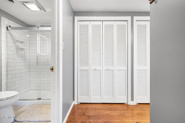 $674,800 | 909 Millercrest Drive, Johnson City, TN 37604