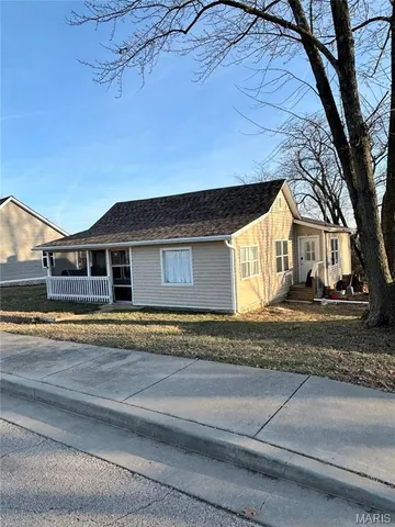 $155,000 | 20 West Springfield Road, St. Clair, MO 63077