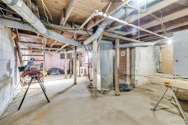 $150,000 | 20 West Springfield Road, St. Clair, MO 63077