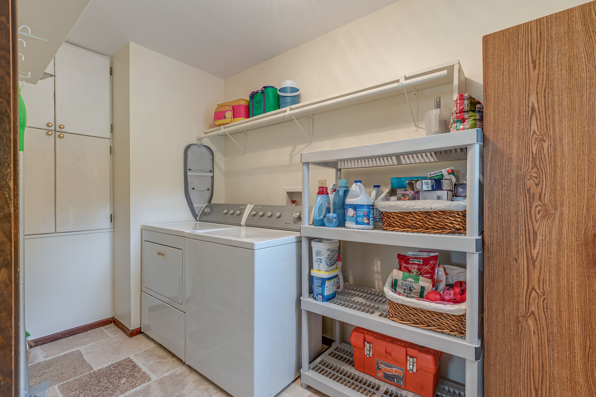 2770 Ben Green Road Lebanon, TN 37090 - Photo 17 of 37 a storage room with washer and dryer