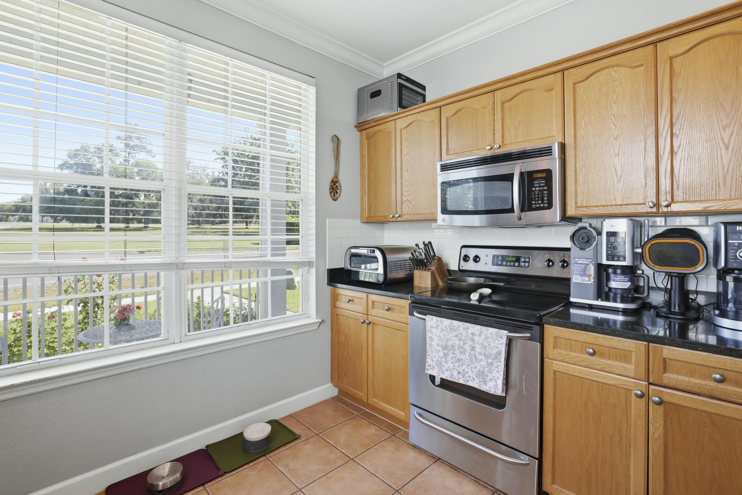 4046 South Blair Stone Road Tallahassee, FL 32311 - Photo 13 of 59