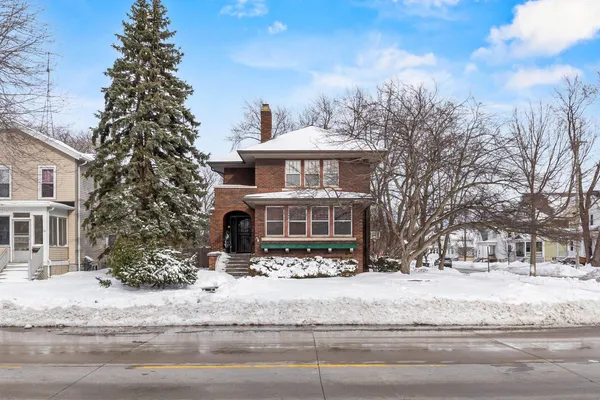 $349,900 | 81 North Park Avenue, Fond du Lac, WI 54935