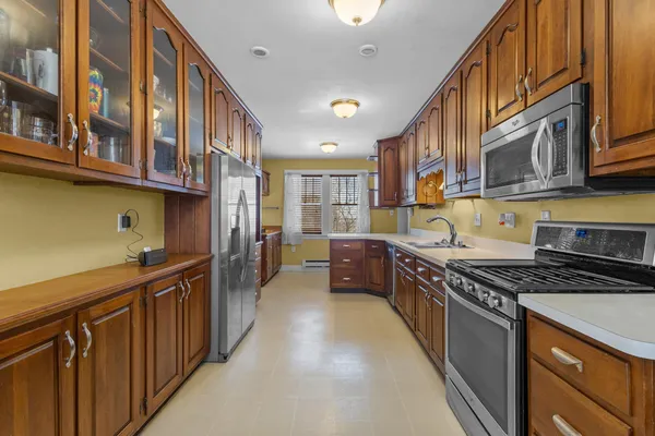 $349,900 | 81 North Park Avenue, Fond du Lac, WI 54935