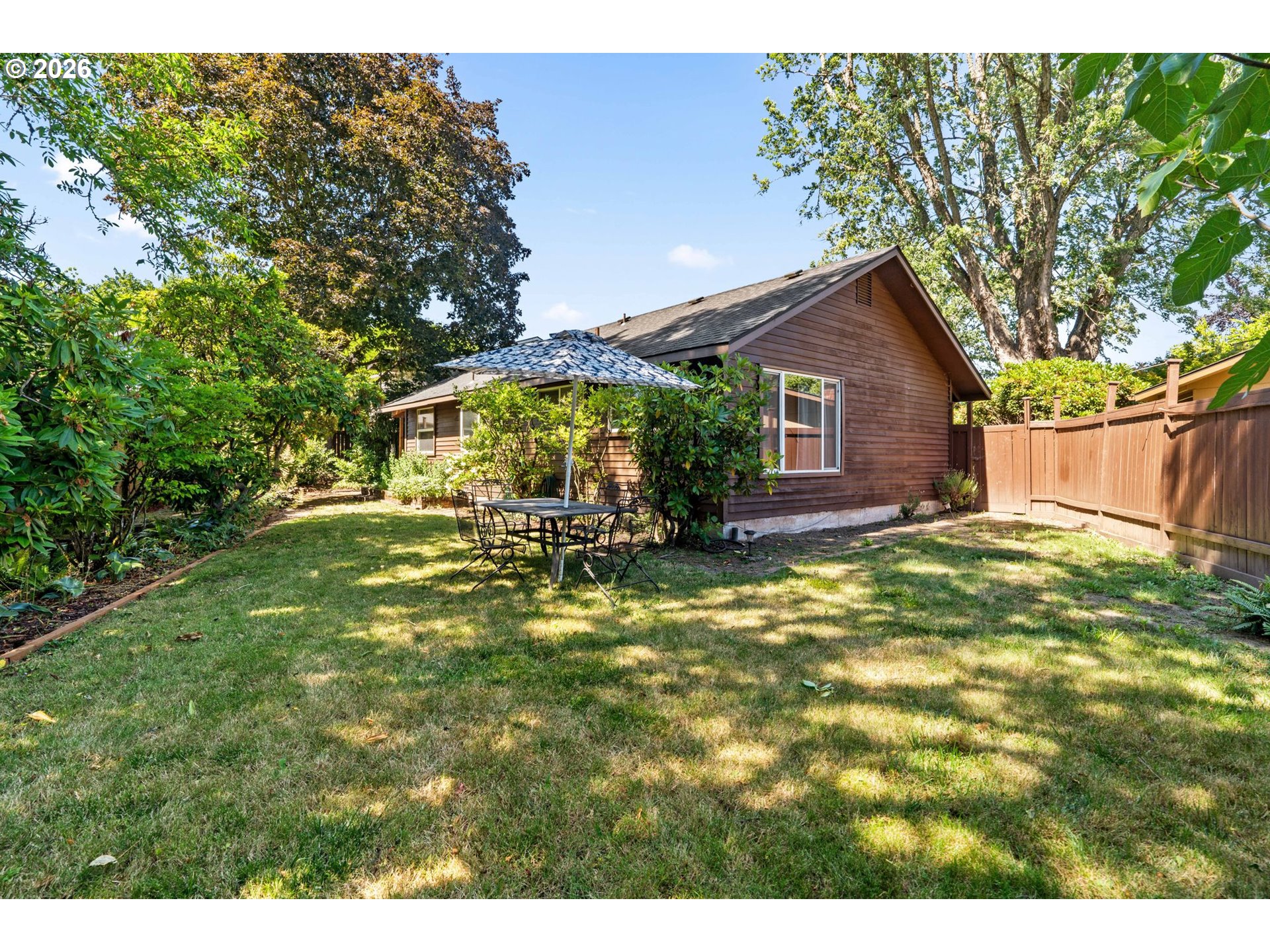 1940 Tarpon Street Eugene, OR 97401 - Photo 25 of 30 Backyard