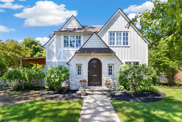 $394,900 | 2412 Harlem Boulevard, Rockford, IL 61103