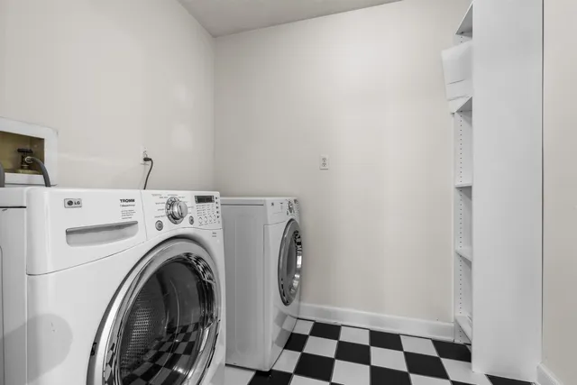 $394,900 | 2412 Harlem Boulevard, Rockford, IL 61103