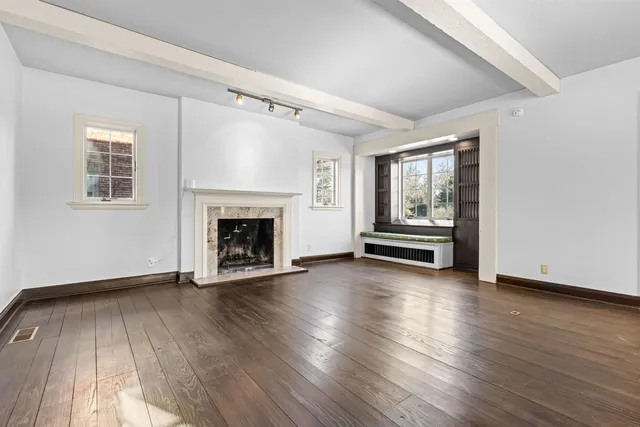 $394,900 | 2412 Harlem Boulevard, Rockford, IL 61103