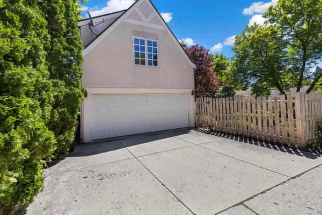 $394,900 | 2412 Harlem Boulevard, Rockford, IL 61103