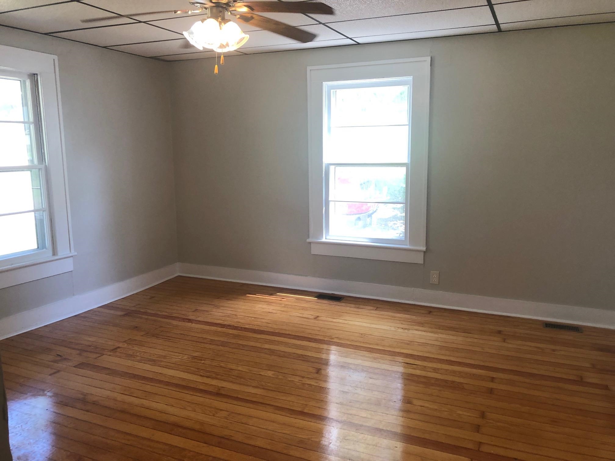 111 Fant Street Union, SC 29379 - Photo 5 of 9