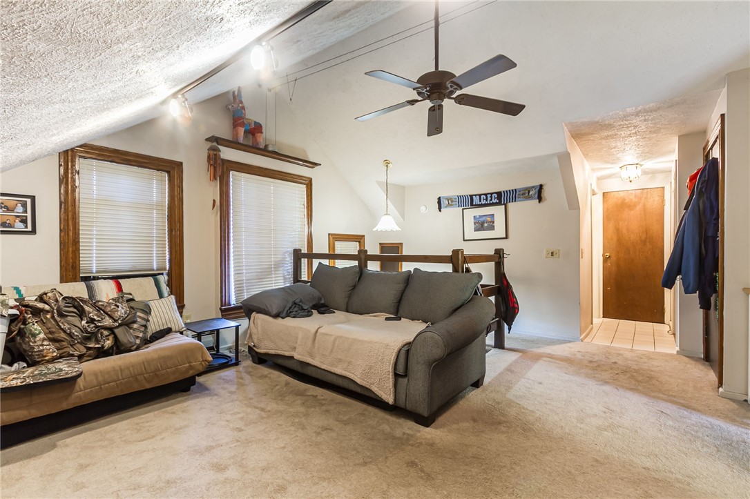 110 Park Avenue Rochester, NY 14607 - Photo 15 of 35