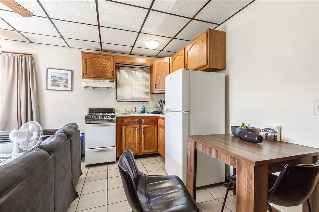 110 Park Avenue Rochester, NY 14607 - Photo 25 of 35