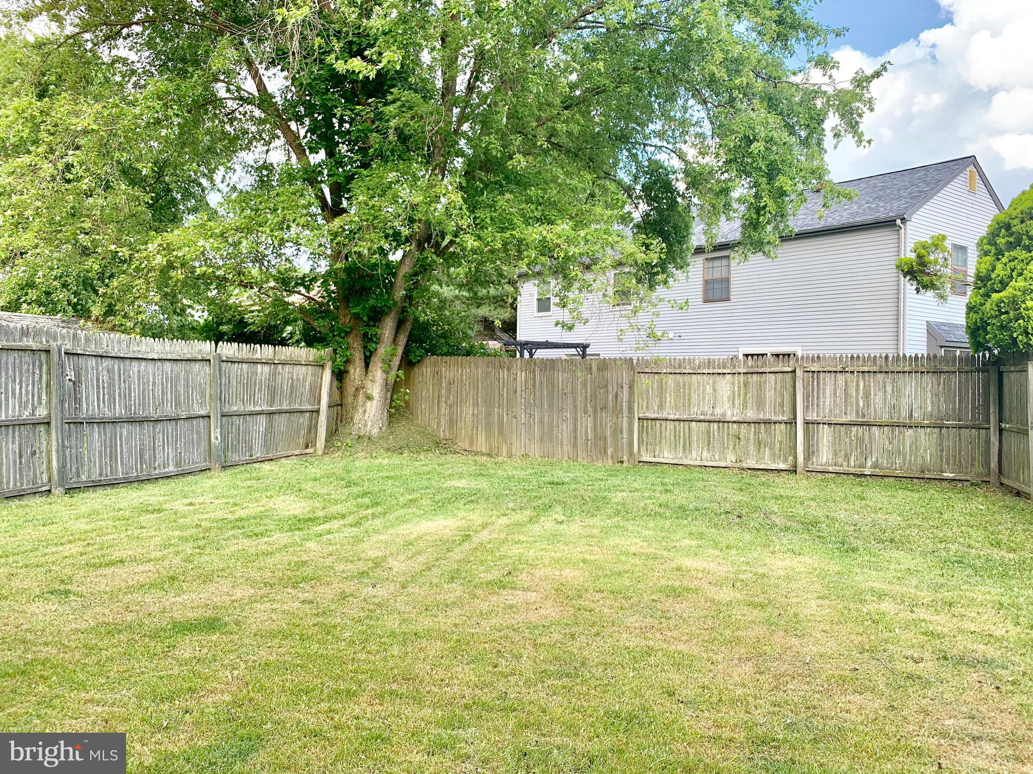 8 Hewitt Lane Sicklerville, NJ 08081 - Photo 11 of 11