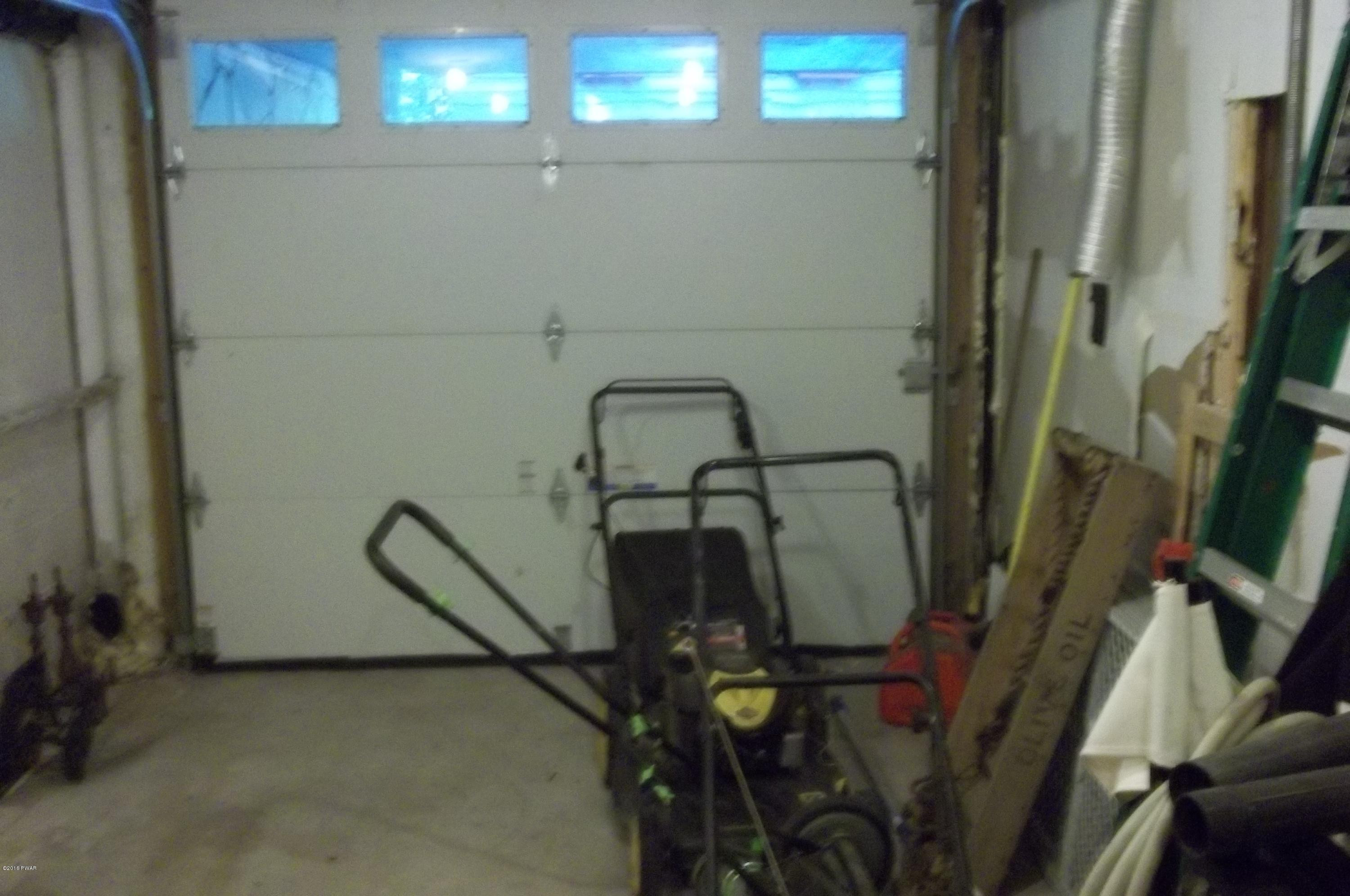 61 Deerfoot Road Lake Ariel, PA 18436 - Photo 19 of 20 Garage