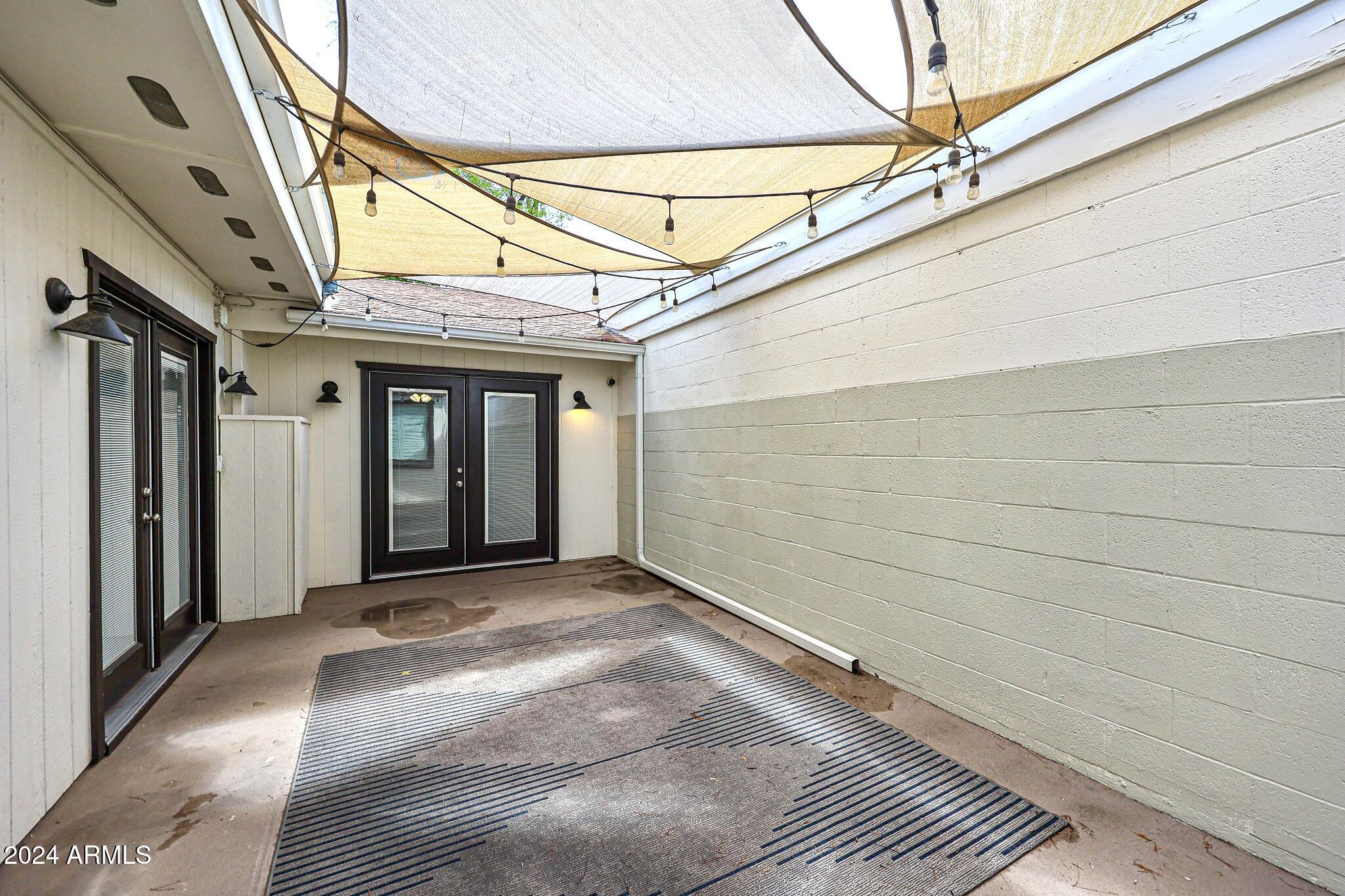 2510 North 22nd Drive Phoenix, AZ 85009 - Photo 33 of 37 Private patio 3